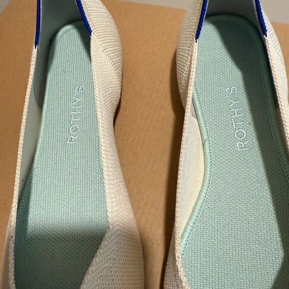 ROTHY'S NWT IN BOX FLATS VANILLA IN COLOR SIZE 10 - Picture 6 of 6